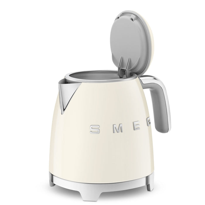 Smeg Retro Style Electric KLF05 Cream Mini Kettle