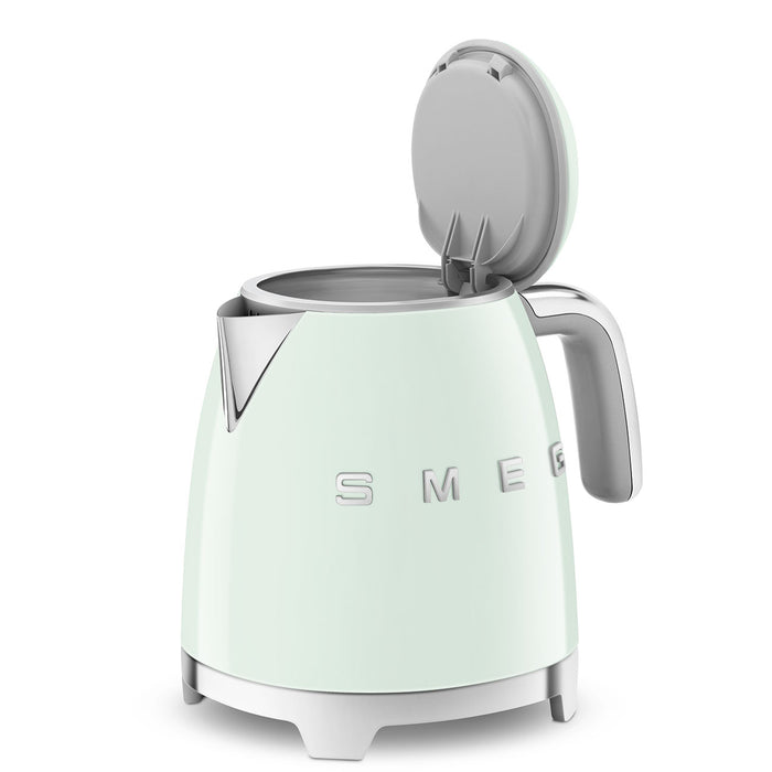 Smeg Retro Style Electric KLF05 Pastel Green Mini Kettle