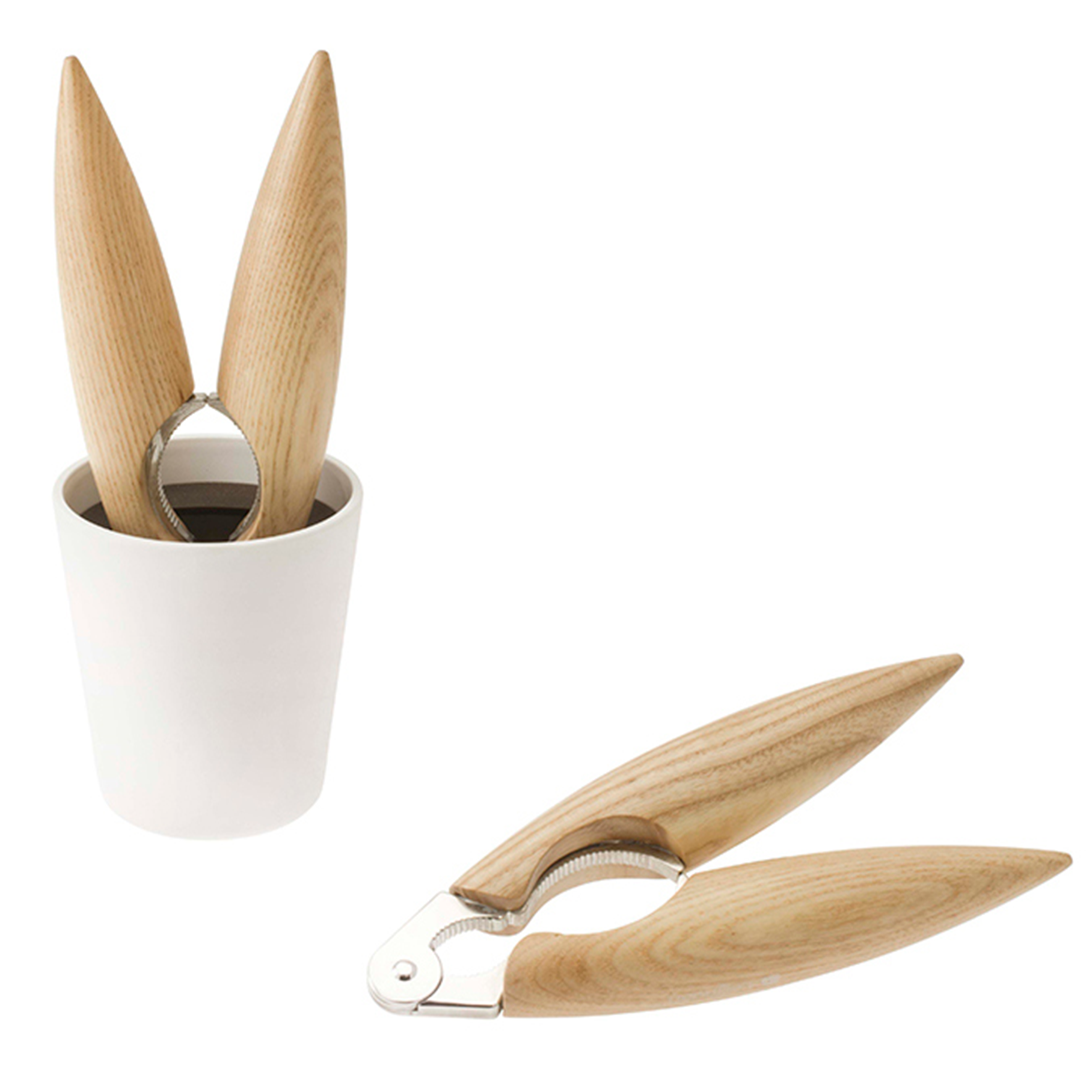 Legnoart Light Ashwood Corylus Nutcracker with Containing Bowl