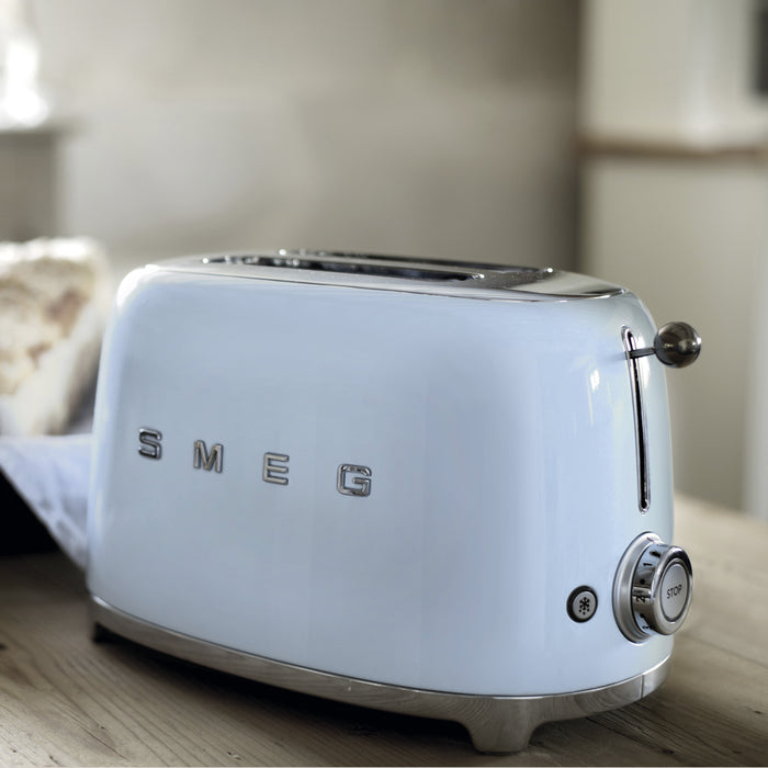 Smeg 50's Retro Style Aesthetic 2x2 Slice Pastel Blue Toaster